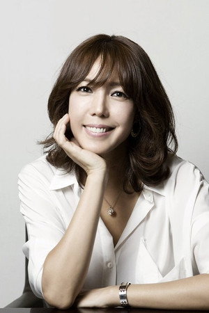 Jeon Soo-kyeong portrait