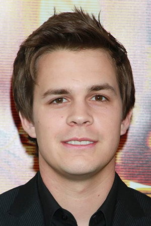 Johnny Simmons portrait