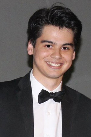 Hugo Montes de Oca portrait