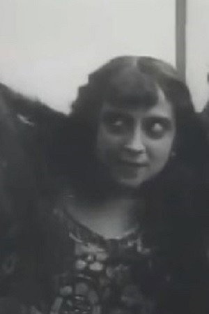Nina Tschernobajewa portrait