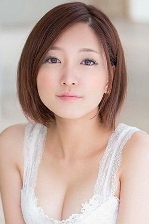 Ameri Hoshi portrait