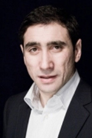 Sakhat Dursunov portrait