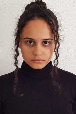 Saron Degineh portrait