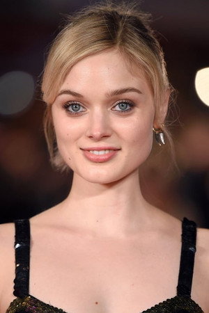 Bella Heathcote portrait