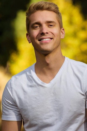 Andrew Neighbors portrait