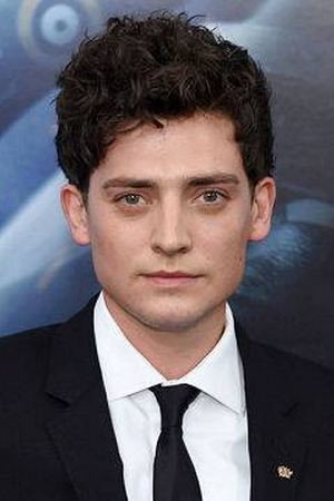 Aneurin Barnard portrait