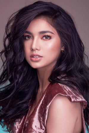 Jane De Leon portrait
