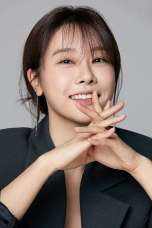 Park So-jin portrait