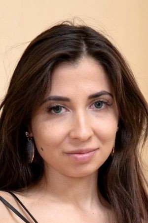 Polina Sweet portrait