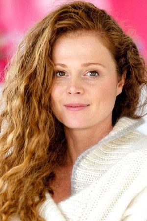 Anja Antonowicz portrait