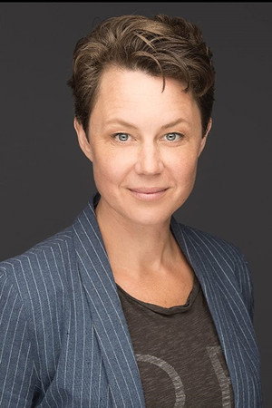 Sara Cooper portrait