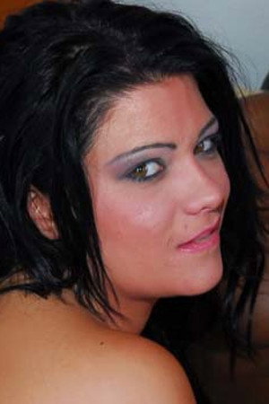 Frankie Bee portrait