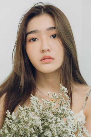 Jennis Oprasert portrait