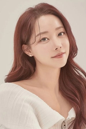 Koh Woo-ri portrait