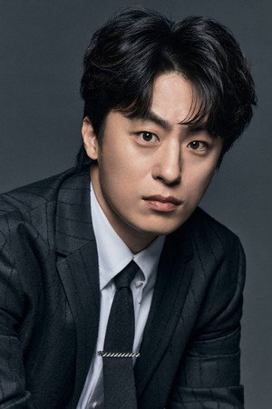 Koo Kyo-hwan portrait