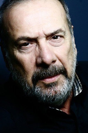 Gazanfer Ündüz portrait