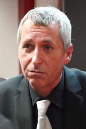Robert Auer portrait