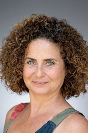 Esra Akkaya portrait