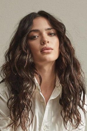 Luna Blaise portrait