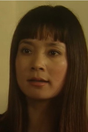 Lệ Hằng portrait
