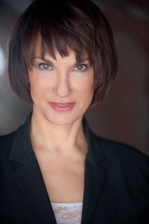 Gloria Mann portrait