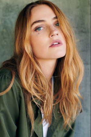 Lauren Caster portrait