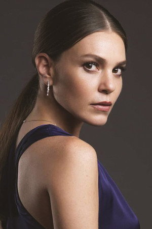 Aslı Enver portrait