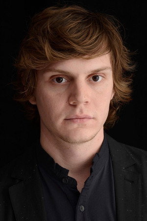 Evan Peters portrait