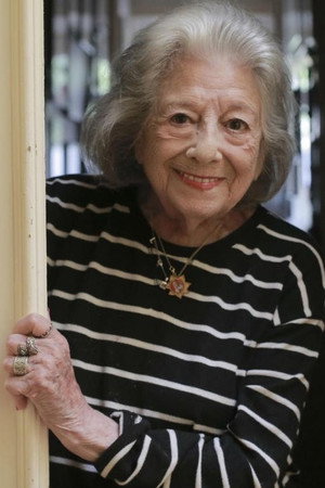 Eunice Muñoz portrait
