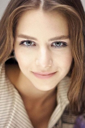 Ezgi Asaroğlu portrait