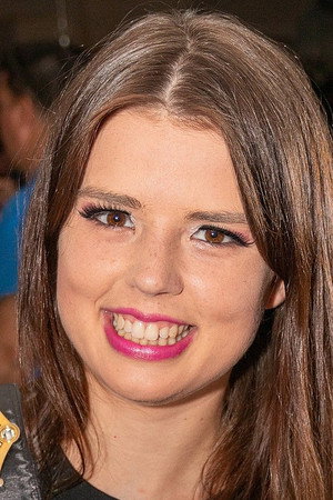 Zoe Dines portrait