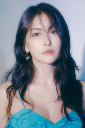 Park Gyu-ri portrait