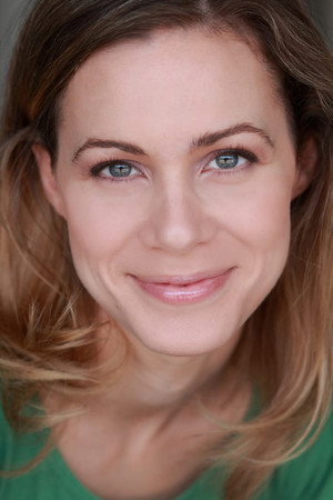 Siri Baruc portrait