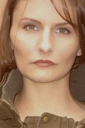 Melissa Paull portrait