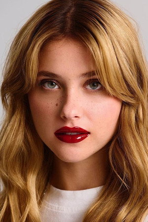 Nicole Wallace portrait