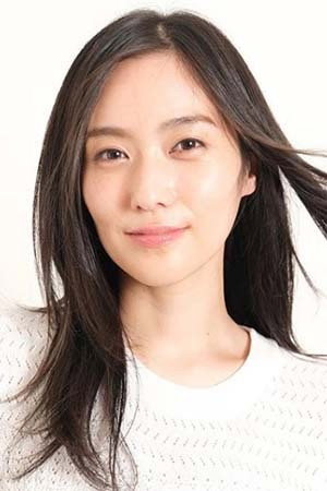 Marina Kozawa portrait
