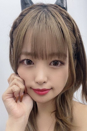Rika Tsubaki portrait