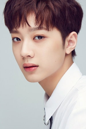 Lai Guan-lin portrait