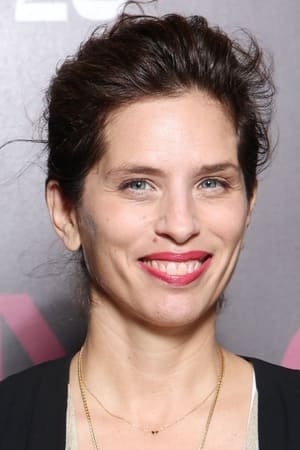 Maïwenn portrait
