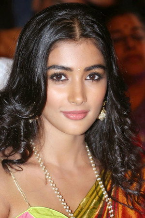 Pooja Hegde portrait