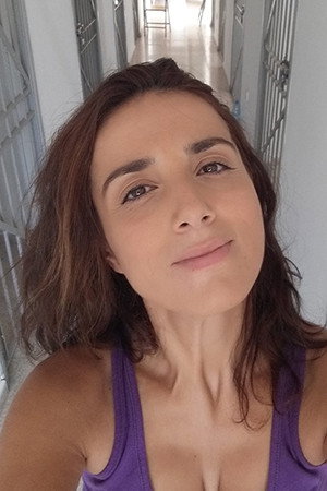 Fania Valassi portrait