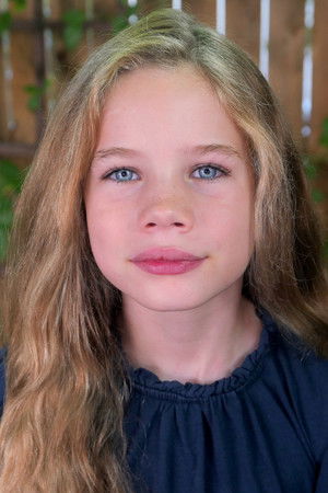 Alona Jane Robbins portrait