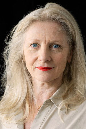 Esther Gemsch portrait