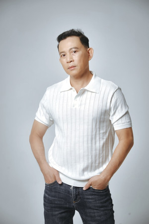 Hữu Tiến portrait