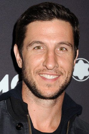 Pablo Schreiber portrait