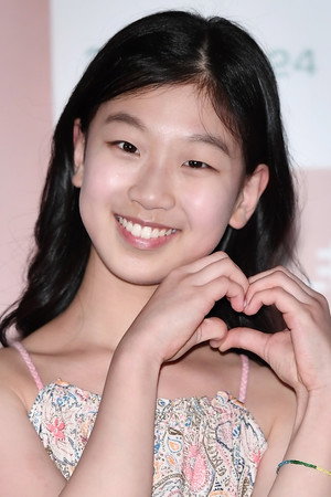 Lee Ji-won portrait
