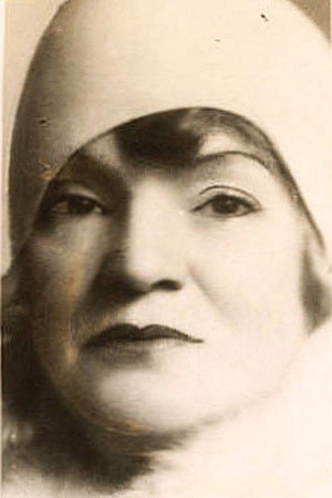 Lillian Harmer portrait