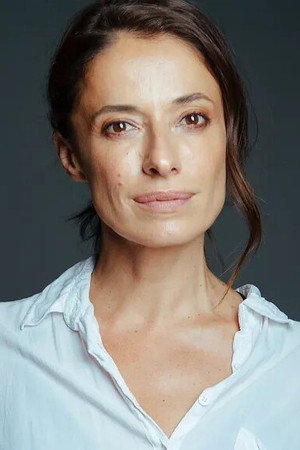 Eva de Luis portrait