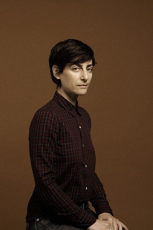 Valérie Mréjen portrait