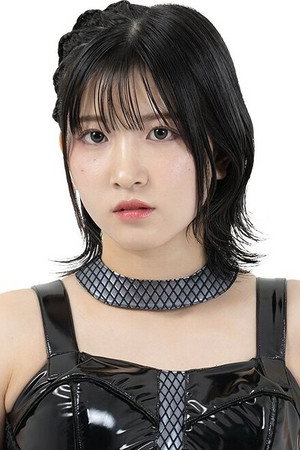 Shion Kanzaki portrait